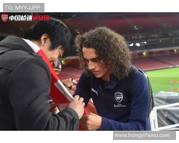 非洲足球明星的崛起与辉煌成就探秘之旅 非洲足球明星的崛起与辉煌成就探秘之旅